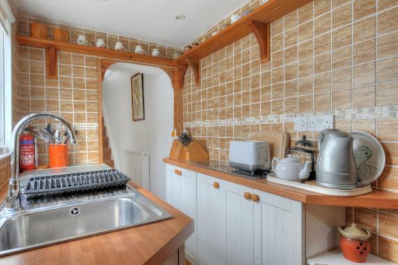 Windwhistle Villa Lyme Regis Eksteriør bilde